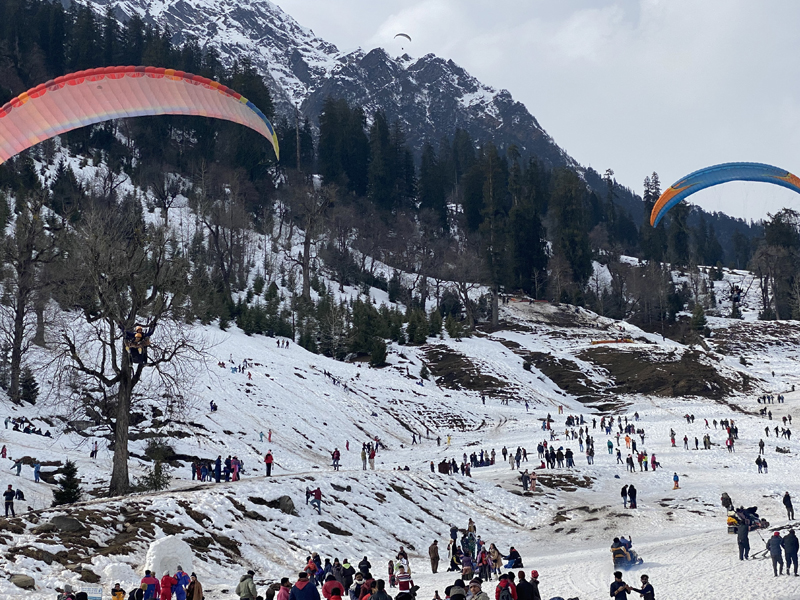 Evergeen Manali Tour from Delhi